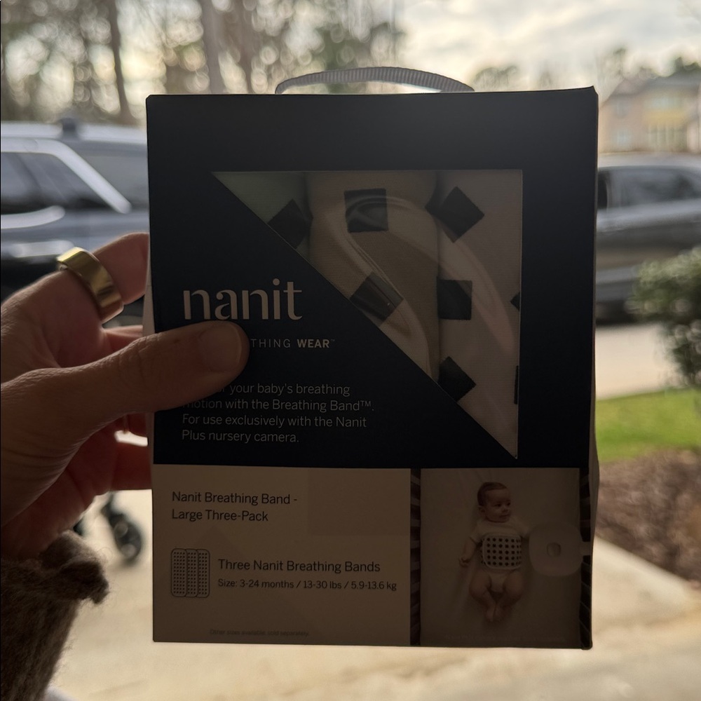 Nanit Breathing Band (3 available) + smart sheets! - Picture 5 of 6
